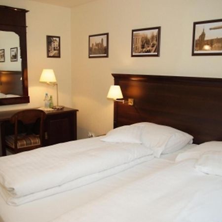 Bialy Dwor Bed and Breakfast Kwidzyn Buitenkant foto