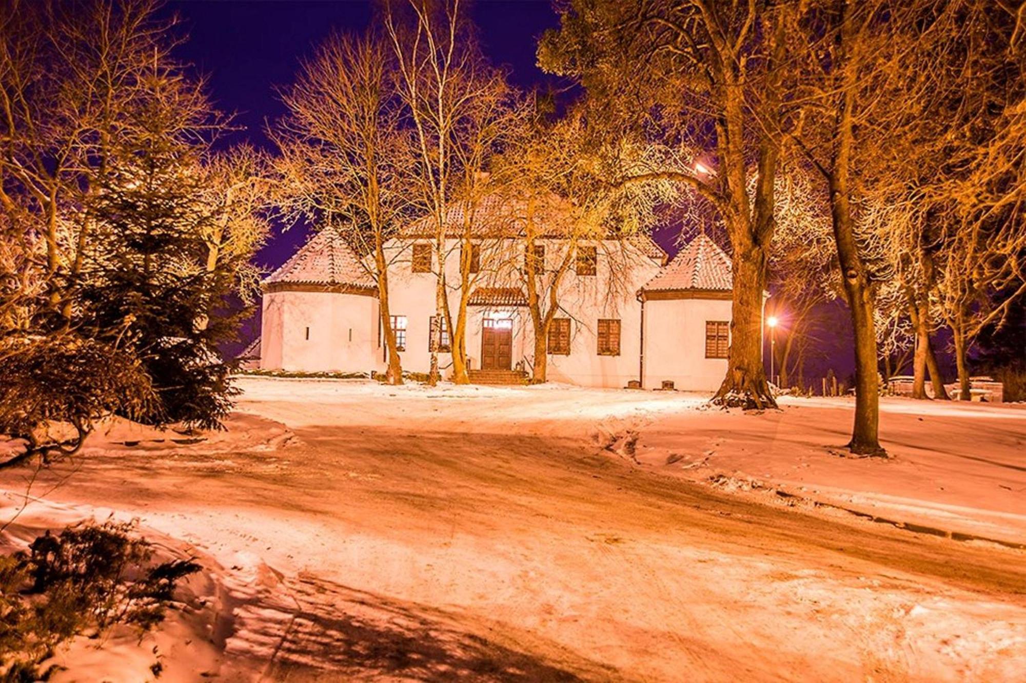 Bialy Dwor Bed and Breakfast Kwidzyn Buitenkant foto