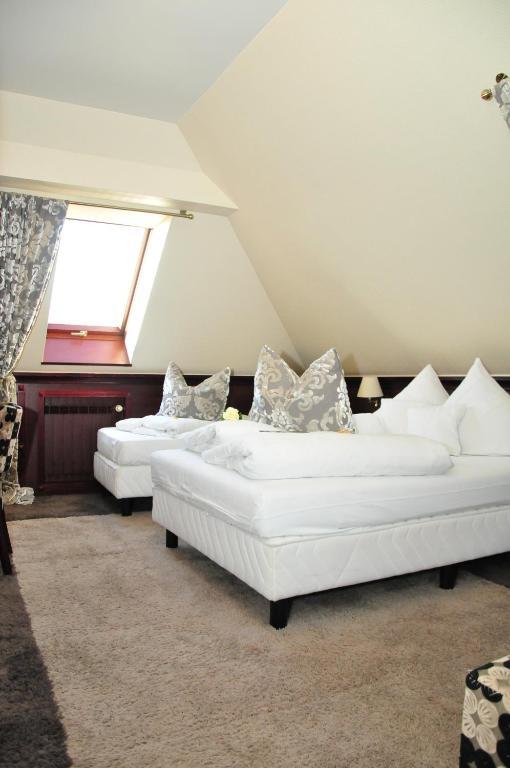 Bialy Dwor Bed and Breakfast Kwidzyn Kamer foto