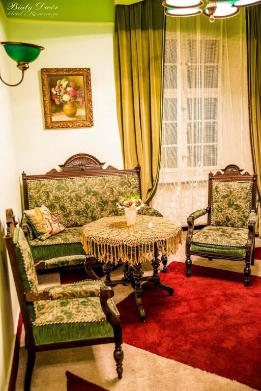 Bialy Dwor Bed and Breakfast Kwidzyn Kamer foto