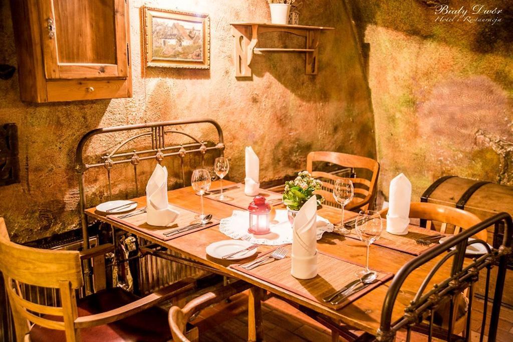Bialy Dwor Bed and Breakfast Kwidzyn Buitenkant foto